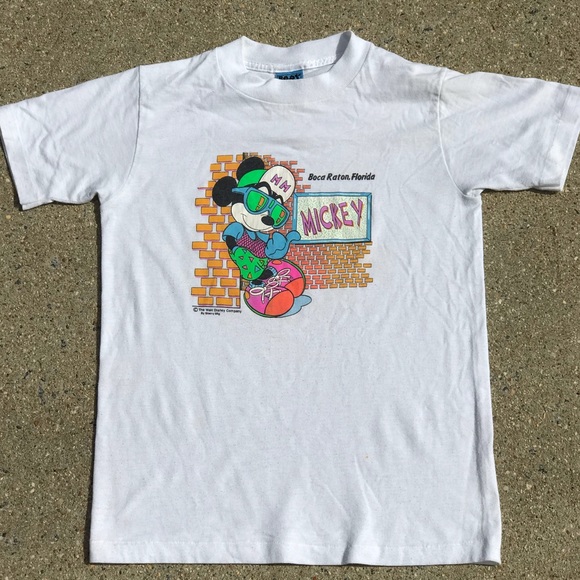 Disney Other - VINTAGE DISNEY MICKEY MOUSE T SHIRT SMALL WHITE